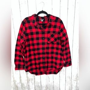 Eddie Bauer Flannel Plaid Button Up Black Red Size XL Chest Pocket